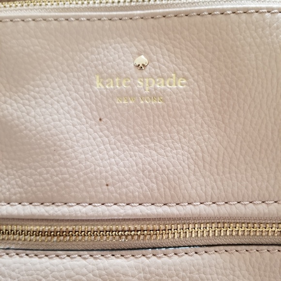 Kate Spade Purse - Picture 5 of 11